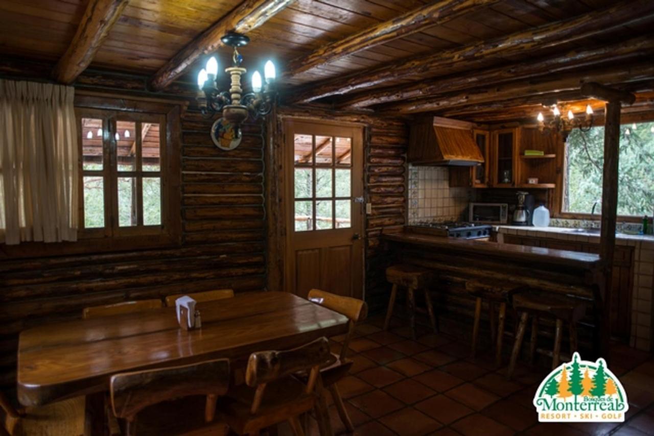 Bosques De Monterreal Hotel San Antonio de las Alazanas Exterior photo