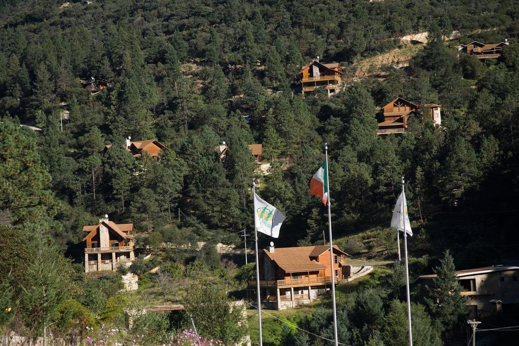Bosques De Monterreal Hotel San Antonio de las Alazanas Exterior photo